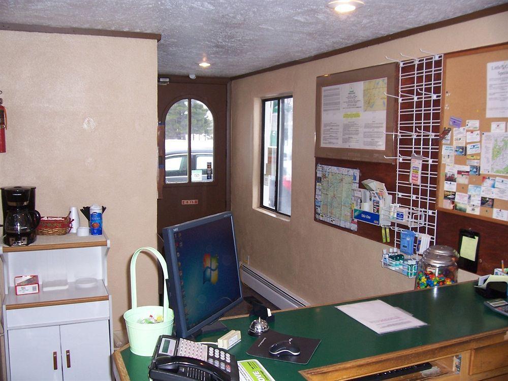 Granada Inn Motel - Kalkaska Esterno foto