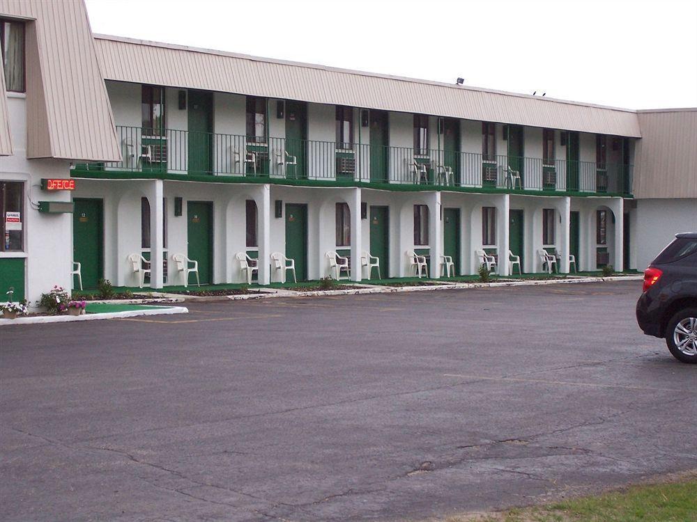 Granada Inn Motel - Kalkaska Esterno foto