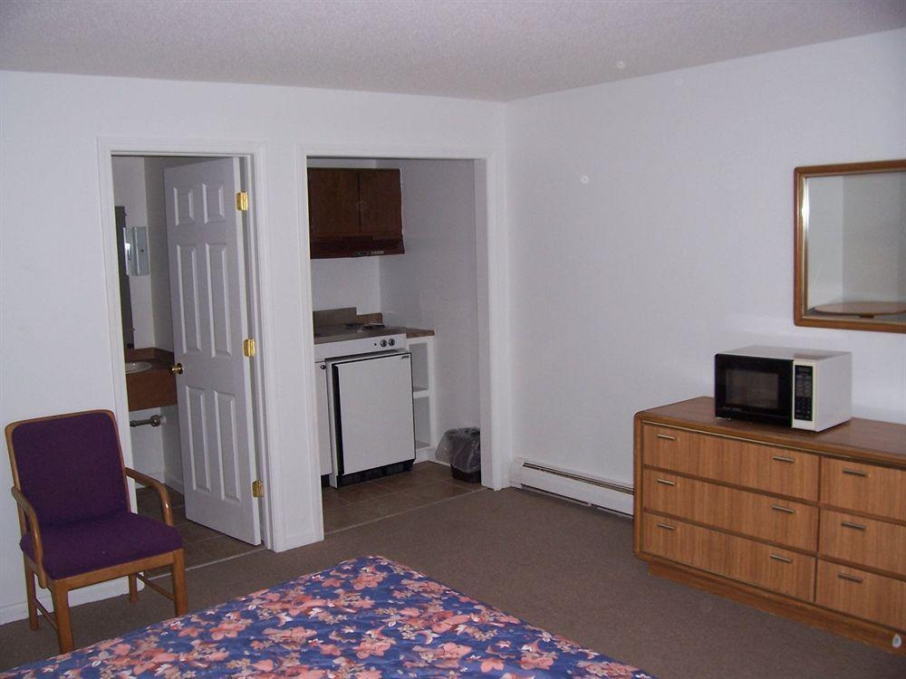 Granada Inn Motel - Kalkaska Esterno foto