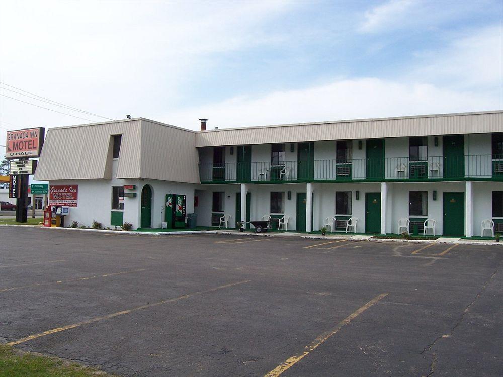Granada Inn Motel - Kalkaska Esterno foto