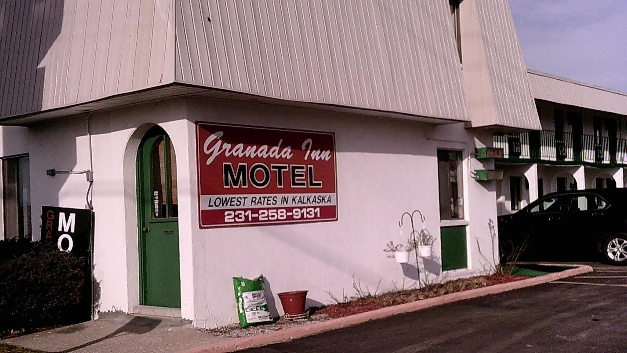 Granada Inn Motel - Kalkaska Esterno foto