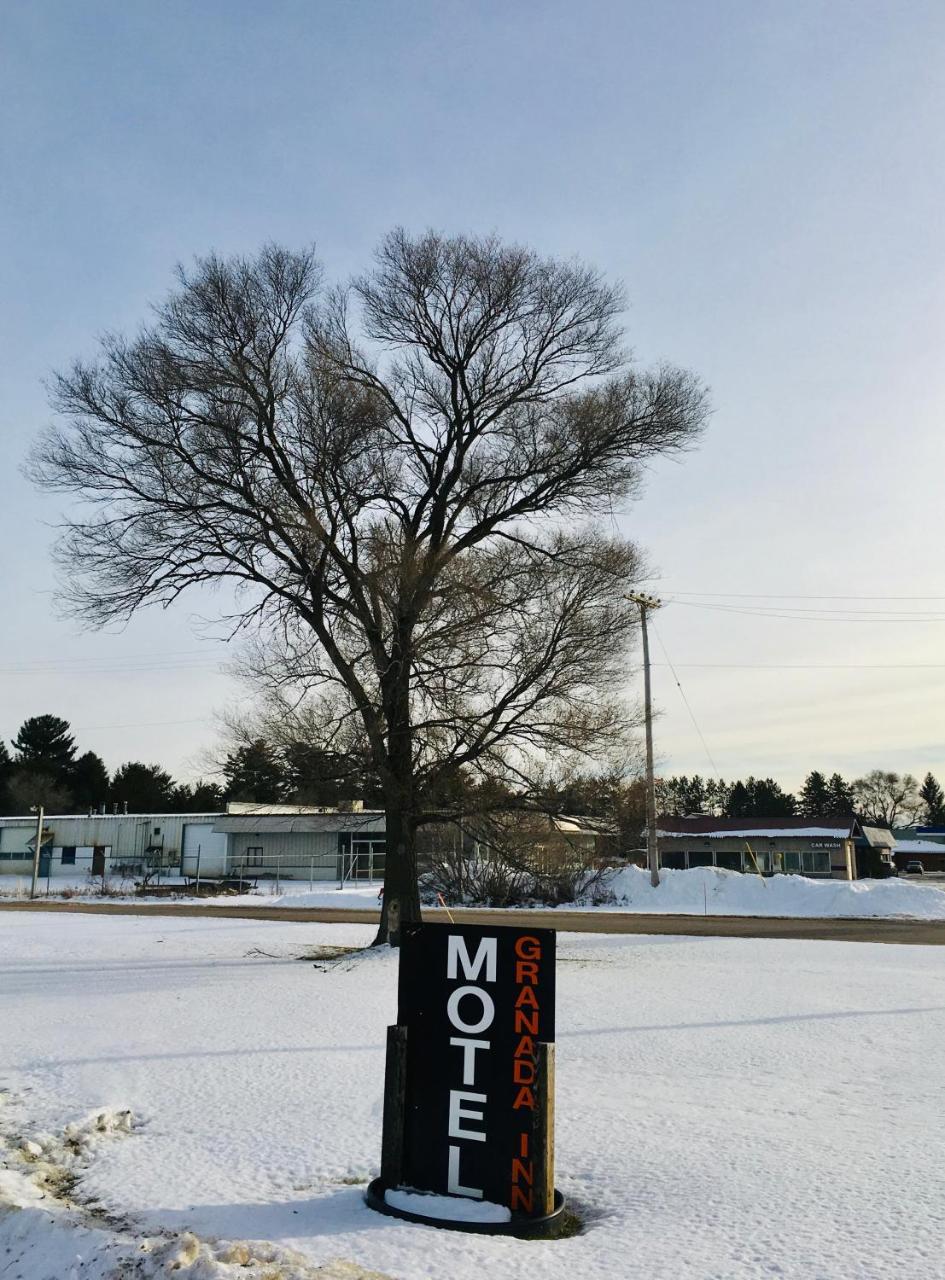 Granada Inn Motel - Kalkaska Esterno foto