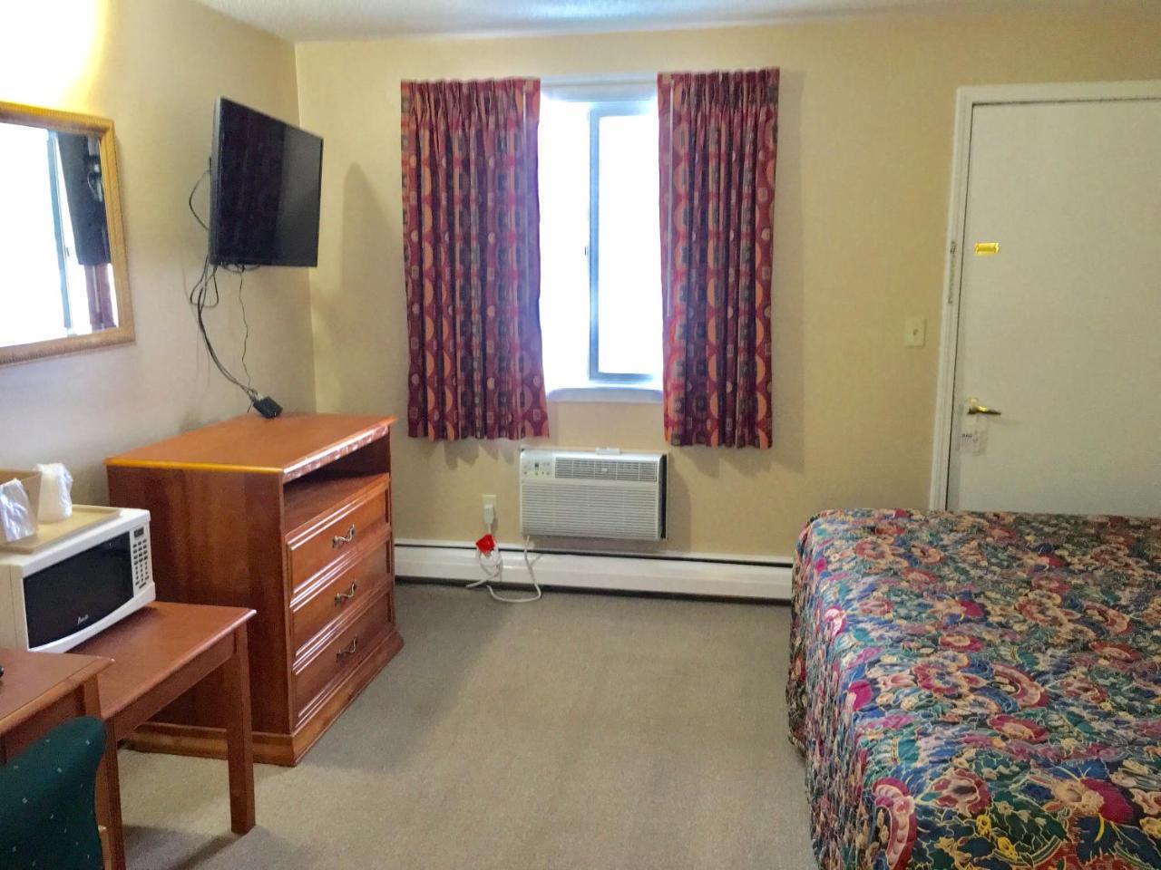 Granada Inn Motel - Kalkaska Esterno foto