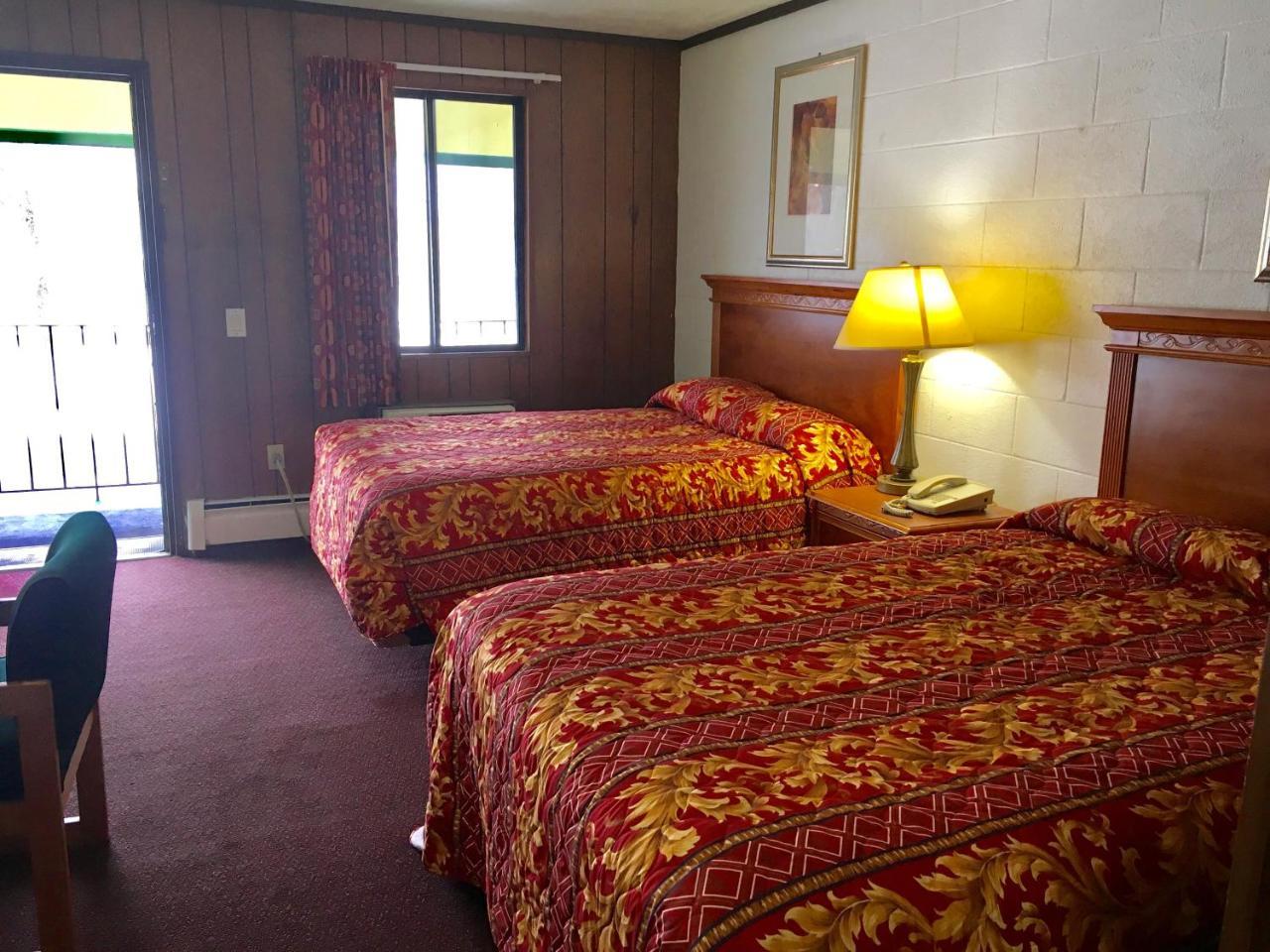 Granada Inn Motel - Kalkaska Esterno foto
