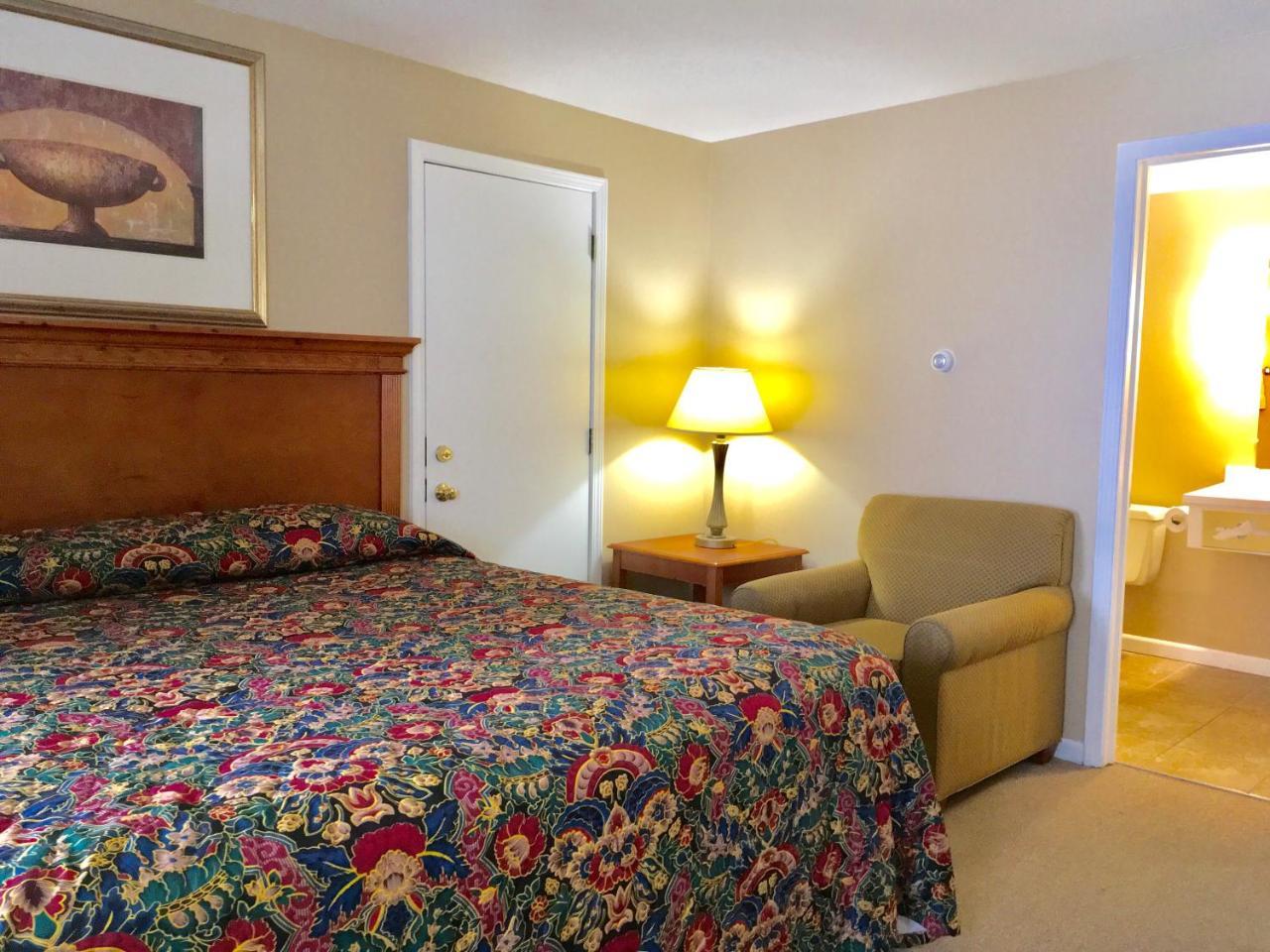 Granada Inn Motel - Kalkaska Esterno foto